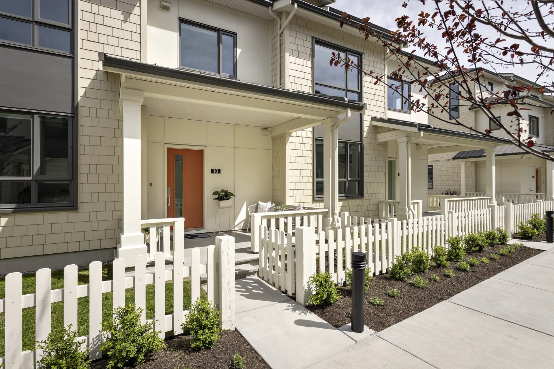 Bayside Mews
